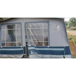 Trekcaravan alles incluis