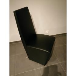 6 zwarte lederen eetkamerstoelen