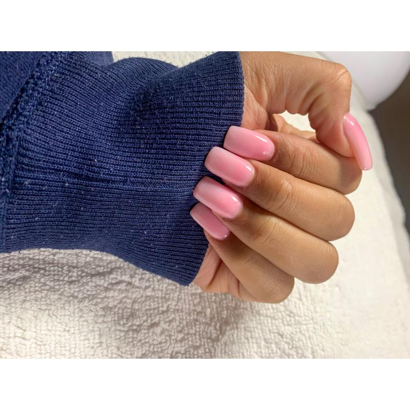 Pedicure / Manicure  & Acryl / Gel