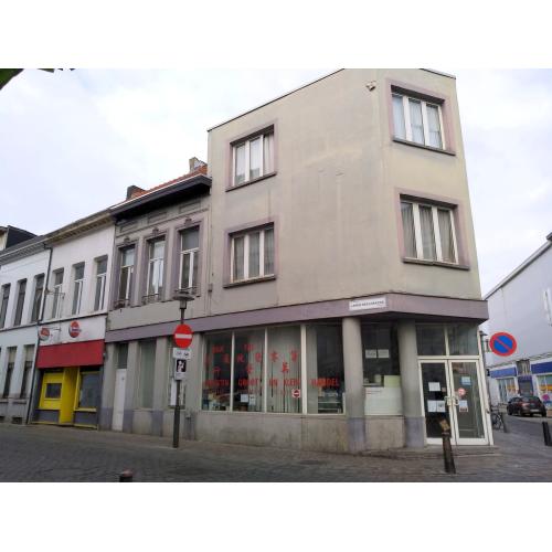 TE KOOP OPBRENGSTEIGENDOM ANTWERPEN