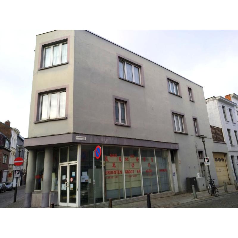 TE KOOP OPBRENGSTEIGENDOM ANTWERPEN