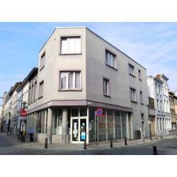 TE KOOP OPBRENGSTEIGENDOM ANTWERPEN