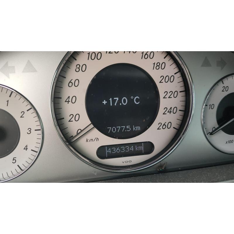 Mercedes Benz