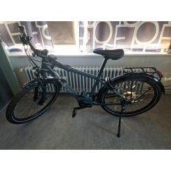 te koop electrische herenfiets merk trek allant  5 solid charcoal 500wh
