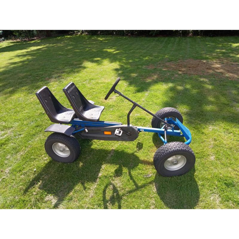Go-cart met schommelas en extra zitje