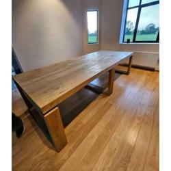 Massief eiken tafel