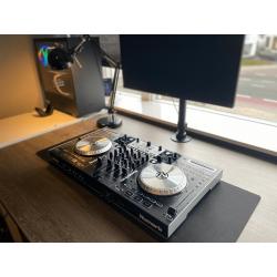 DJ Controller Numark NS6