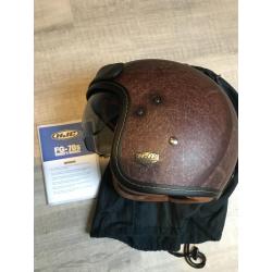 Helm HJC leder look