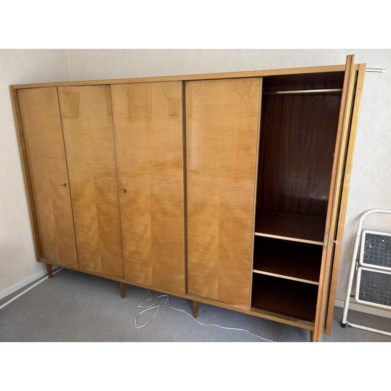 Slaapkamer sixties met recente lattenbodem
