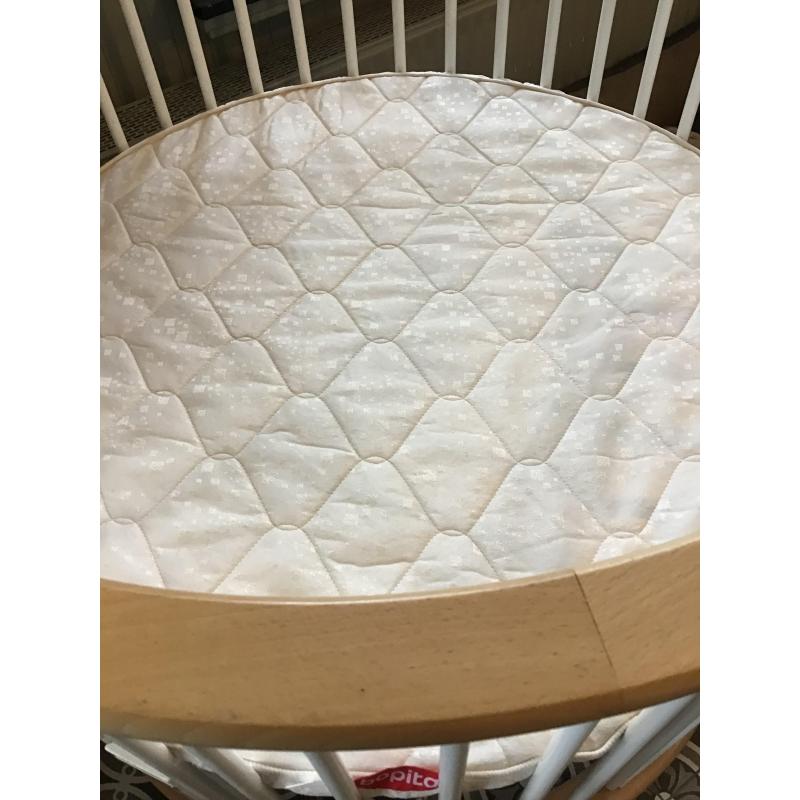Babybox, rond 'park', GRATIS wipstoeltje erbij