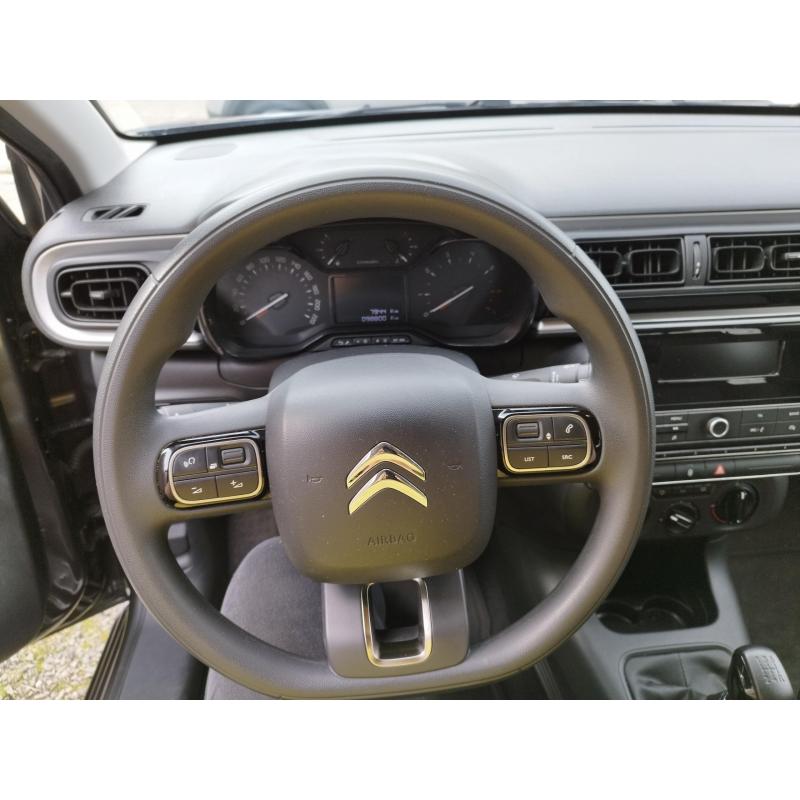 Auto van eerste eigenaar met onderhoudsboekje