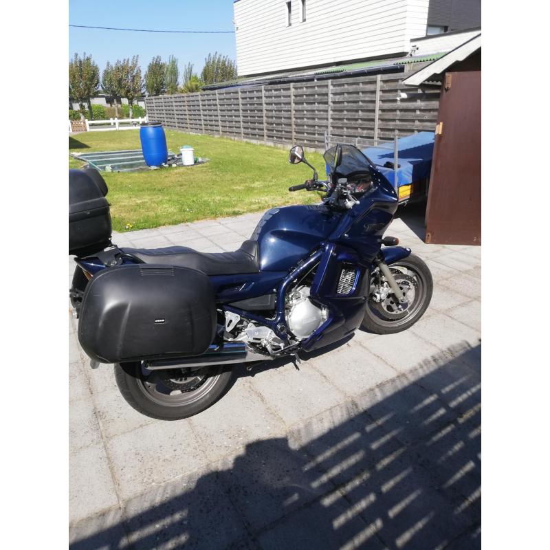 Yamaha XJ900S Diversion