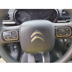 Auto van eerste eigenaar met onderhoudsboekje