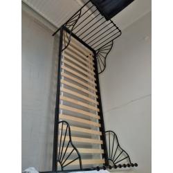 Metalen bed 80x200 (incl. lattenbodem, matras & handleiding)