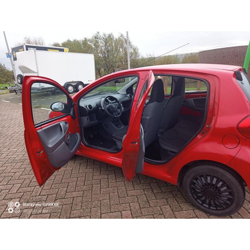 Toyota Aygo 1.0-12V 5 deuren