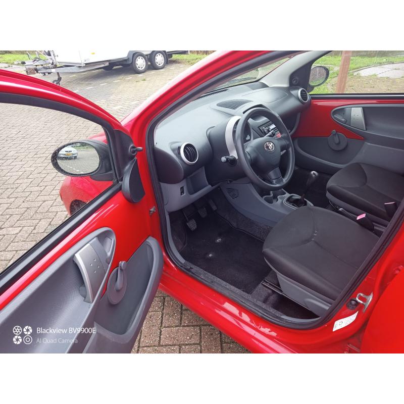 Toyota Aygo 1.0-12V 5 deuren