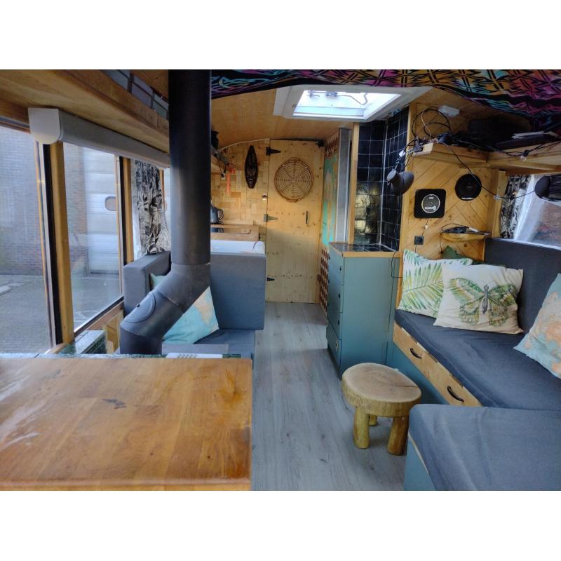 Amerikaanse schoolbus vrachtwagen camper