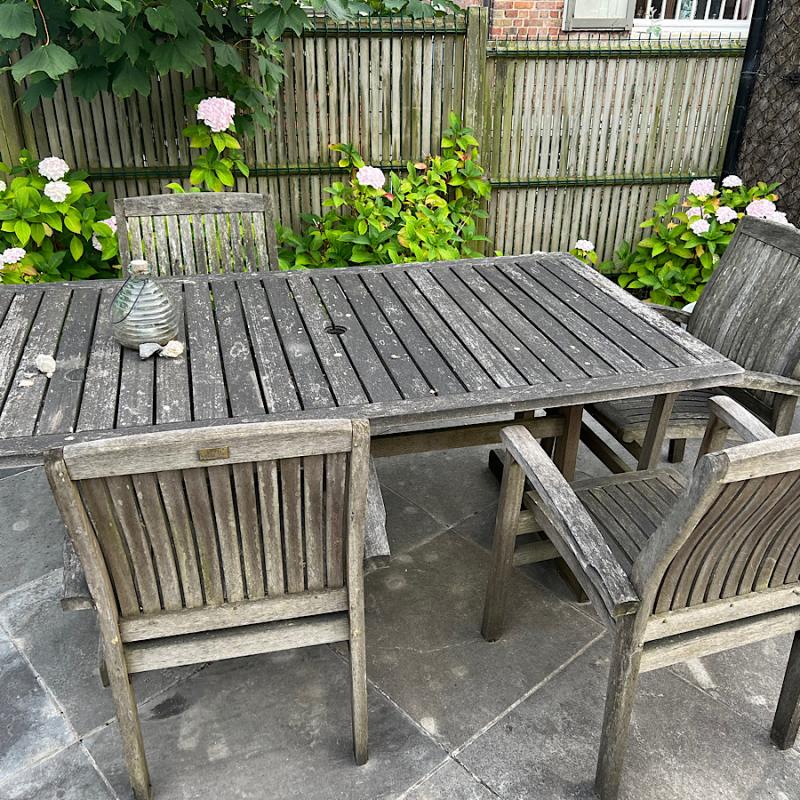Tuinset gratis af te halen in de Haan