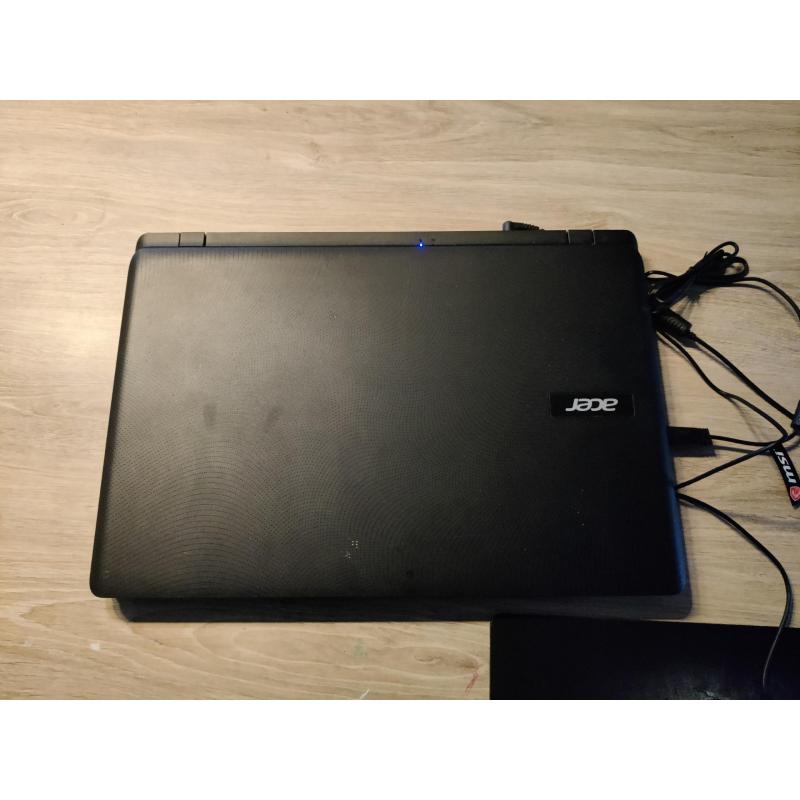 Acer es17 laptop