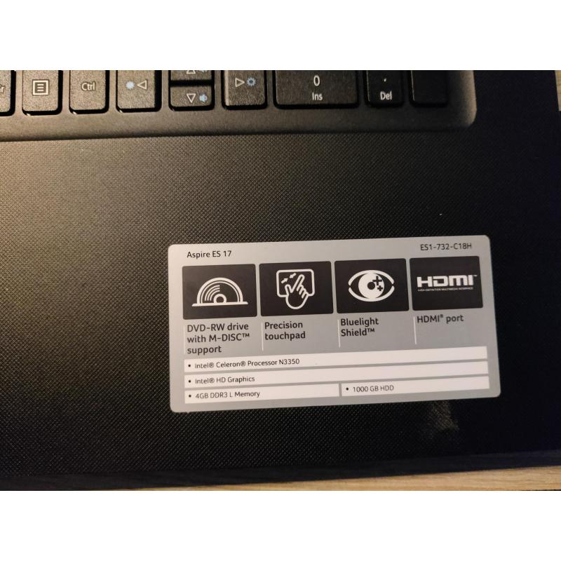 Acer es17 laptop