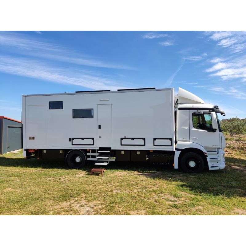 Motorhome Mercedes Antos