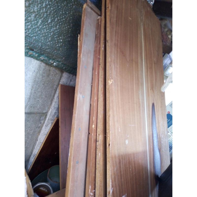 Gratis houten planken.