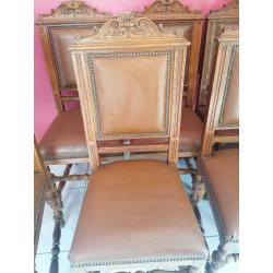6 bruine antieke stoelen met leder
