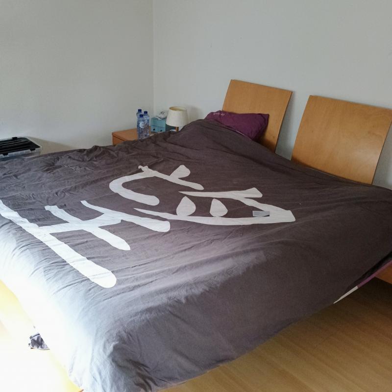Twee persoonswaterbed met grote slaapkamerkast