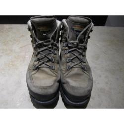 MEINDL WANDELSCHOENEN mt 42