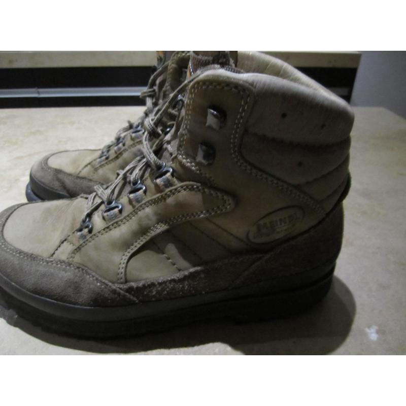 MEINDL WANDELSCHOENEN mt 42