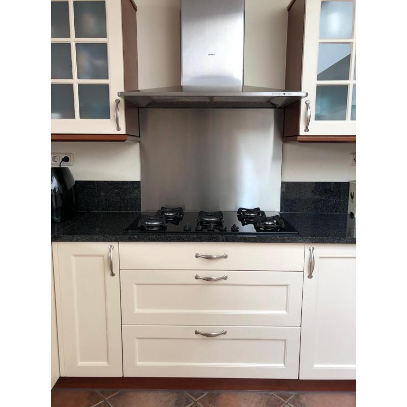 Keuken met granieten blad