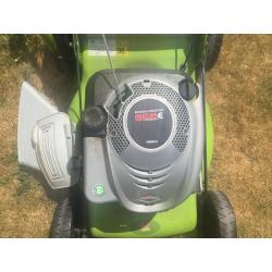Grasmaaier benzine zelftrekker