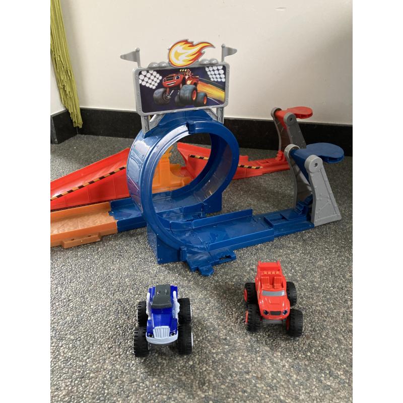 Hot Wheels Action Dubbele Loopingrace Speelset