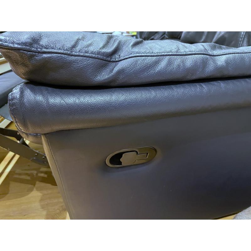 Salon leder driezit met relax donkerblauw