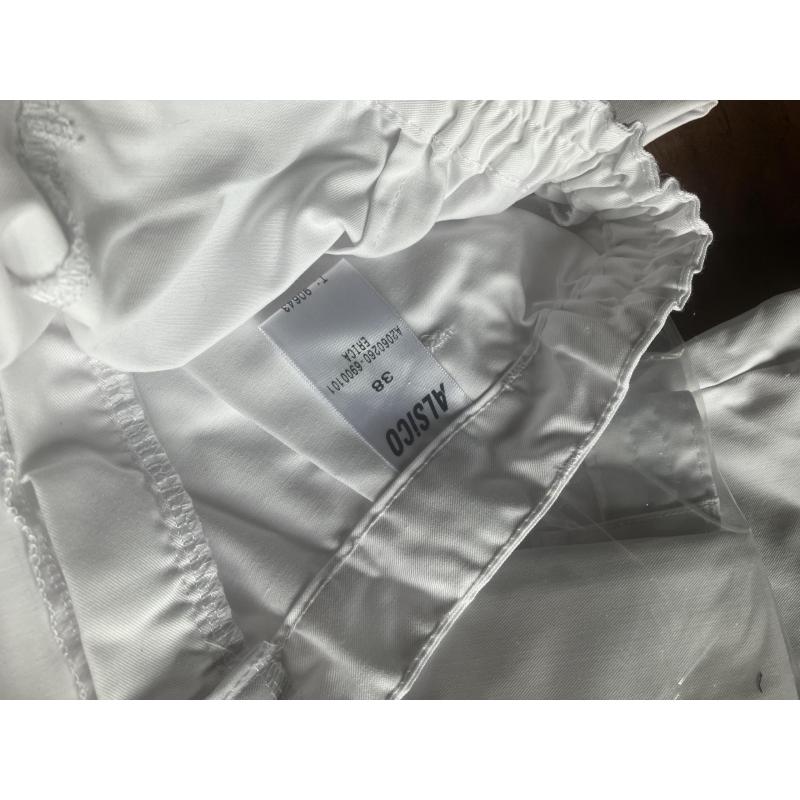Uniform opleiding verpleegkunde UCLL Genk