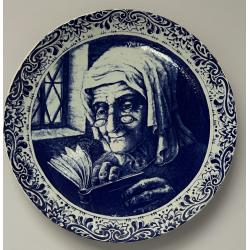 Set van 2 Vintage Delftse borden : Visser en Vissersvrouw van Boch Freres La Louviere Belgium