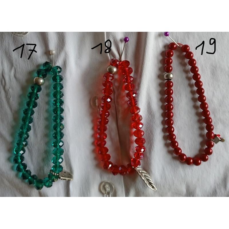 Fantasie armbanden en ringen te koop.
