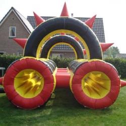 Verschillende luchtkussens met spikes