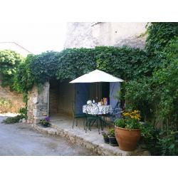 Provence : huis in rustig dorp