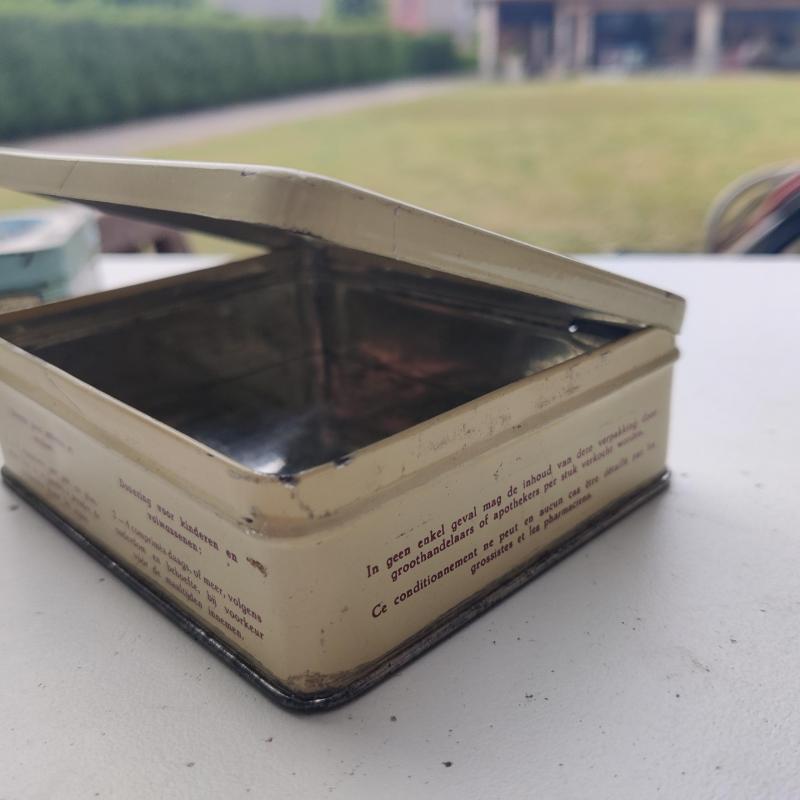 Vintage metalen blikken