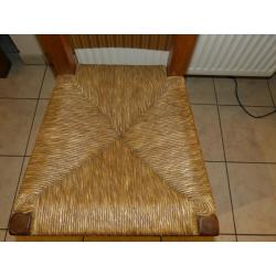 6 houten eetkamerstoelen