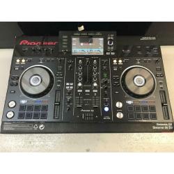 Te koop Pioneer DDJ-SX3 500€,Pioneer XDJ-RX2.800€,Pioneer XDJ-1000MK2....600€
