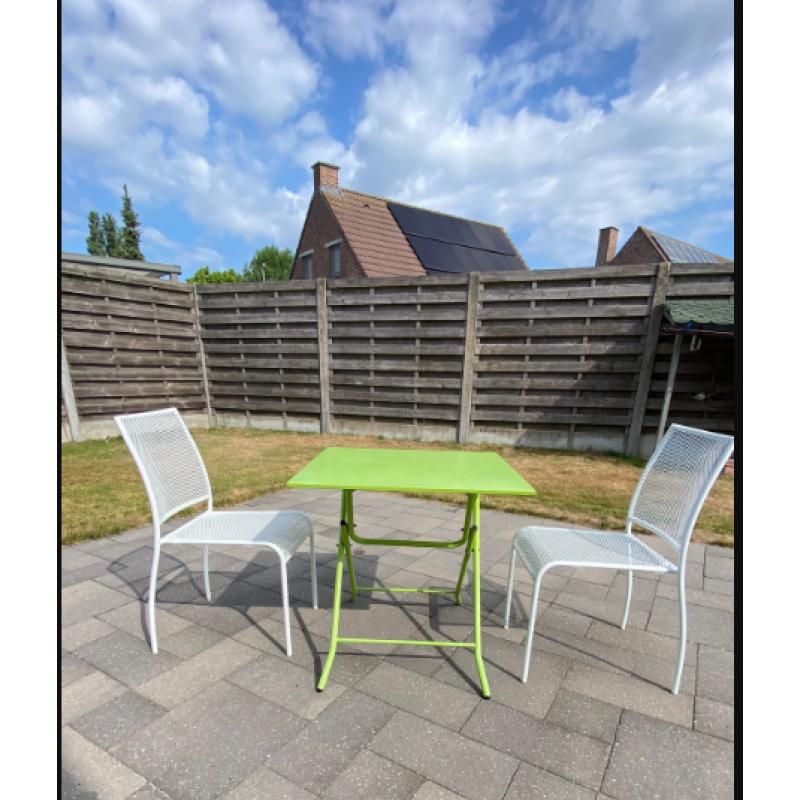 Tuinstoelen   tafeltje