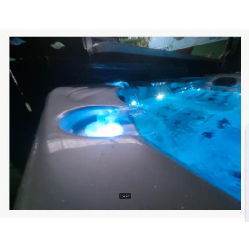 Nieuwste balboa jacuzzi!!GROOTSTE SHOWROOM VAN NEDERLAND !!