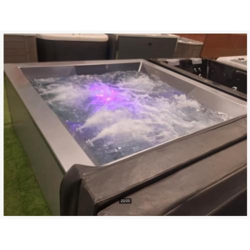 225 x 225 x 99 ‼️DESIGN SPA vandaag nog bezorgd