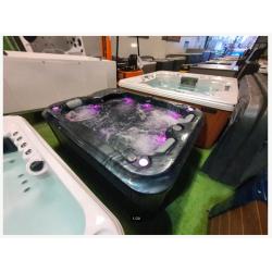‼️ 3 persoons jacuzzi NIEUWSTAAT NIEUWSTE MODEL BALBOA