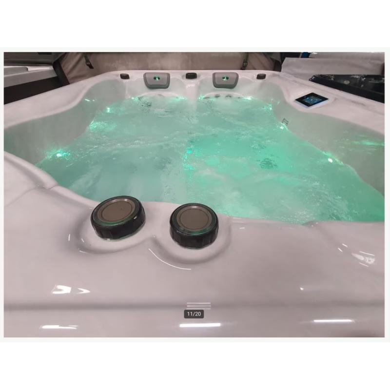 all seas spa 3 persoons????DUURSTE MERK SPAS TER WERELD