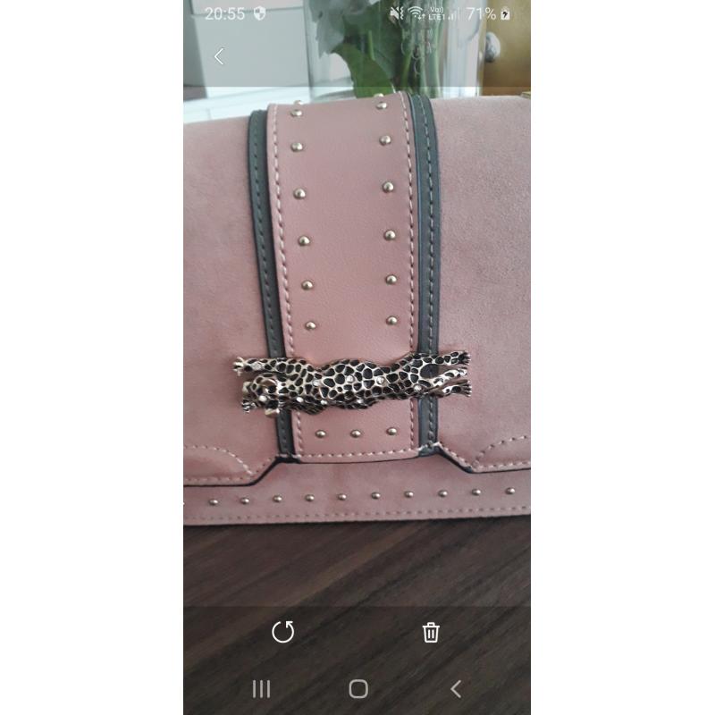 Nieuw schoudertasje van TOPSHOP