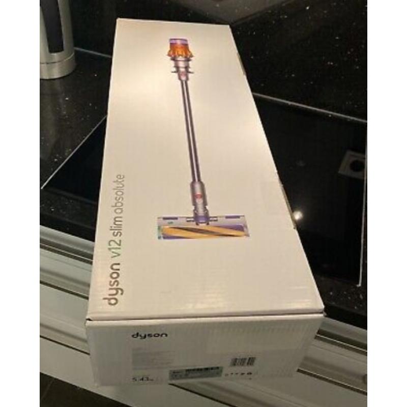 Dyson v15