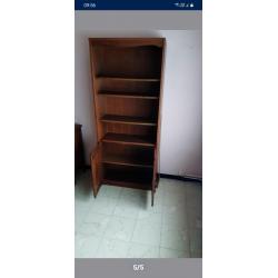 Boekenkast te koop